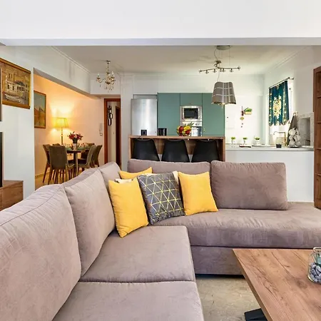 Casa Di Flora Luxurious In Rhodes Holiday home *